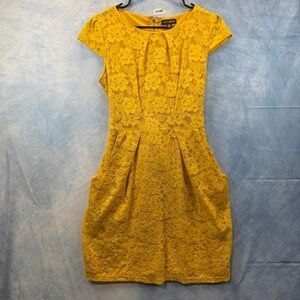 QED London Women Mustard Yellow Floral Lace Cap Sleeve Pocket Sheath Dress US 10